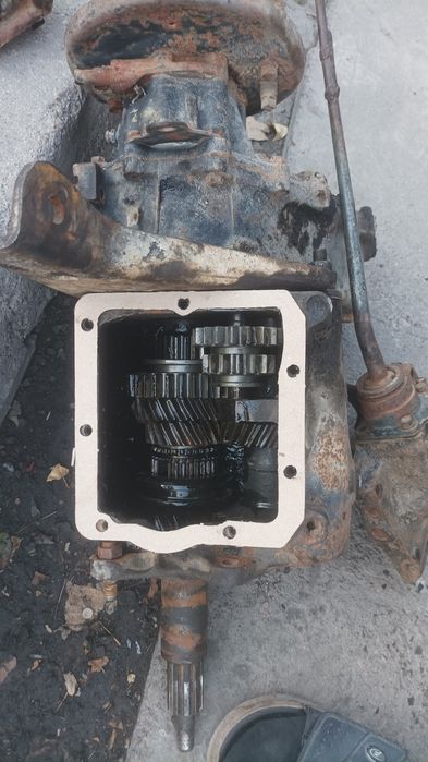 Уаз 469 каробка сотилади