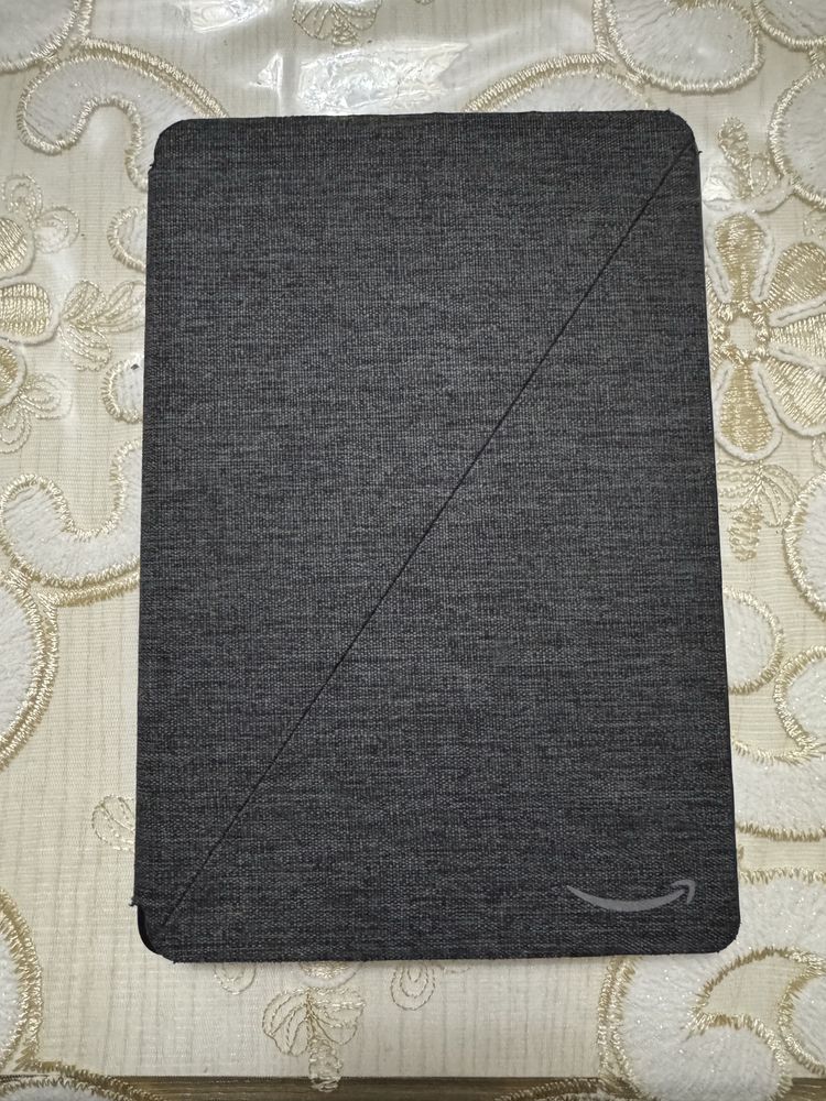 Планшет Amazon fire HD 10 + original cover