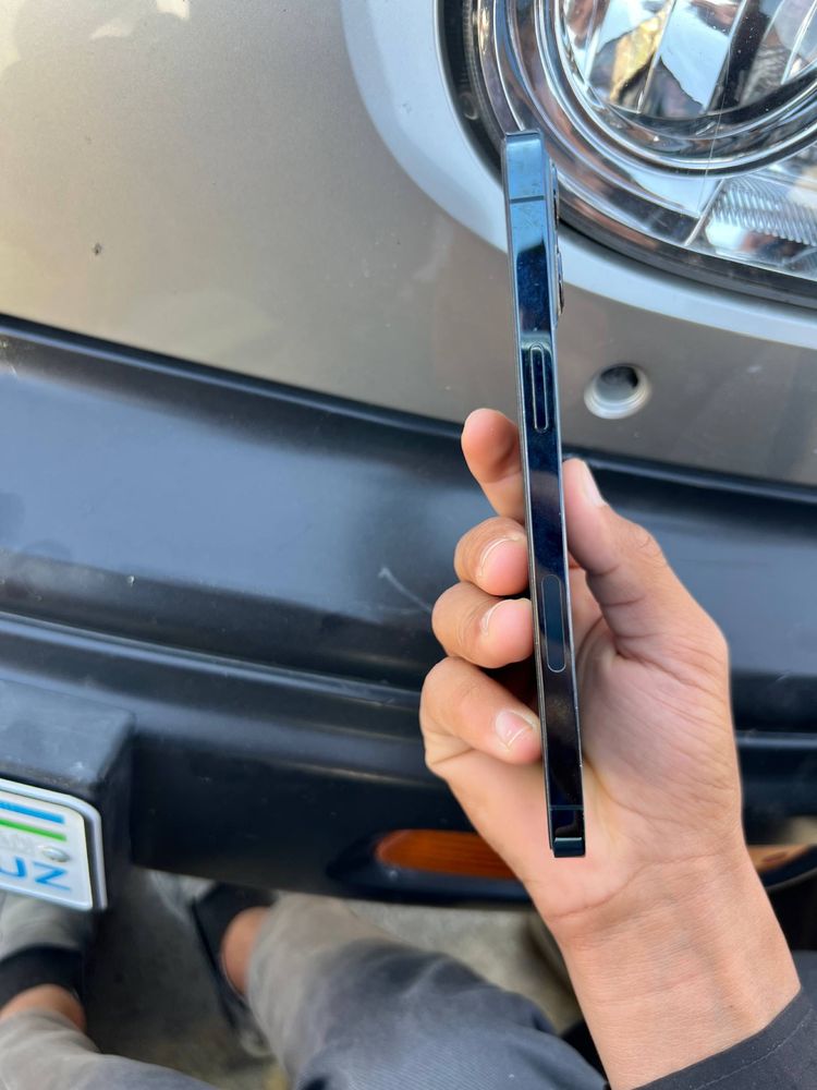 IPHONE 12 PRO MAX xotira 128 yomkisti 81% aybi rasmda tel chotki ishla