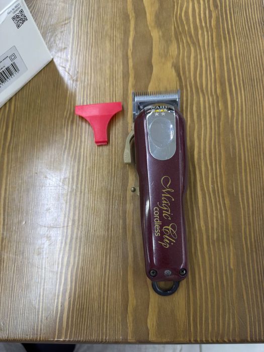 Сартарошлар учун вахл межик машинка сотилади