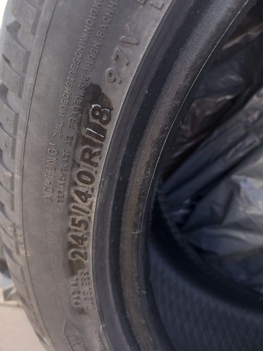 Anvelope Dunlop iarna 245/40/18