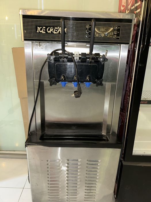 Фрезер для мороженого отлично работает