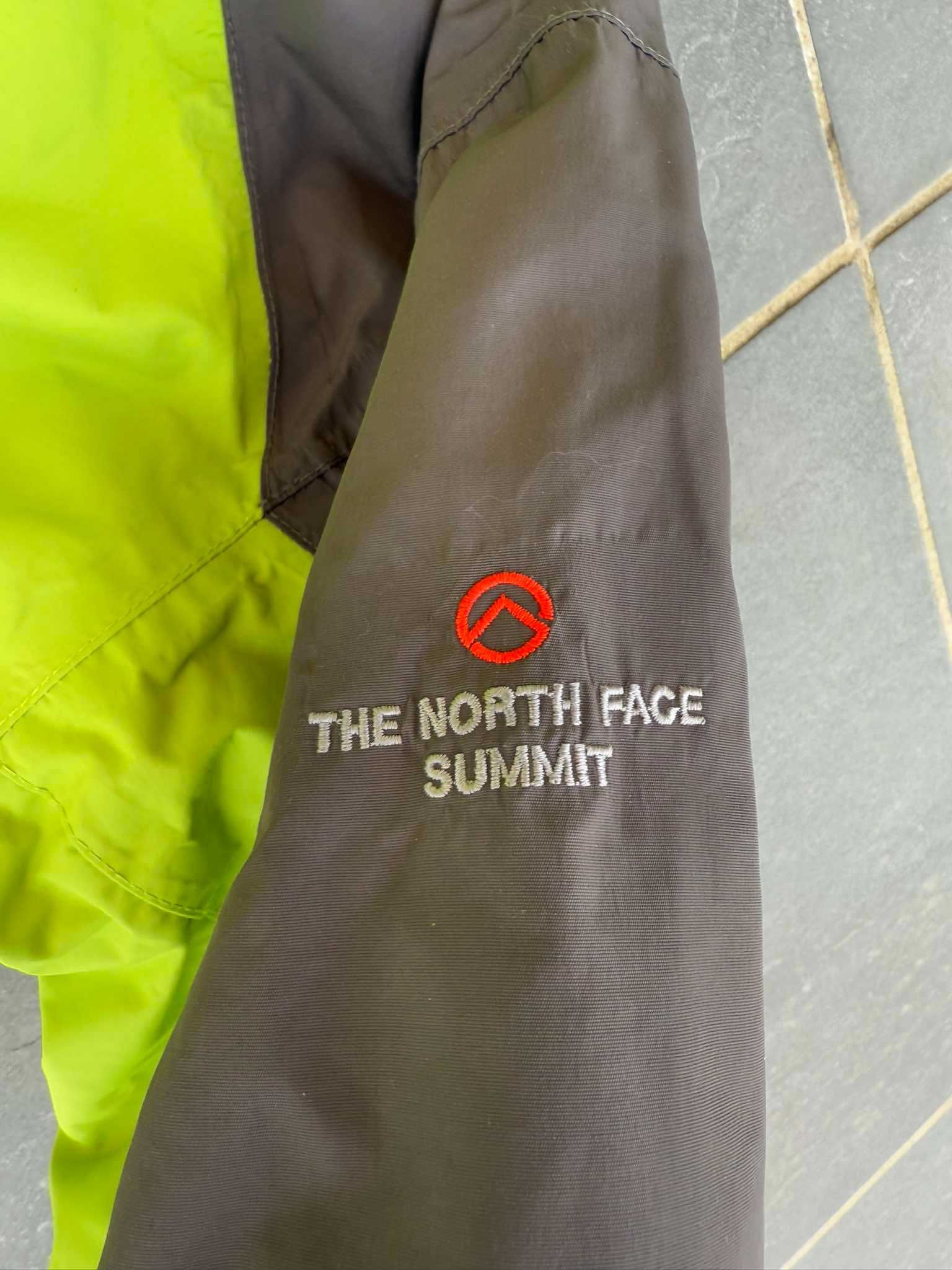 Оригинално GORE-TEX зимно яке на The North Face Summit Series Размер М