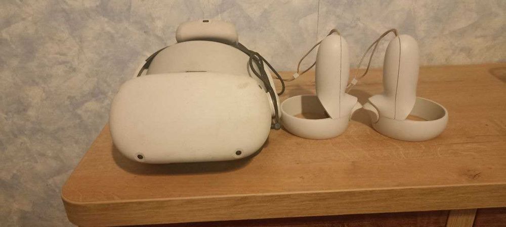 Продается Meta Quest 2. Шлем виртуальной реальности