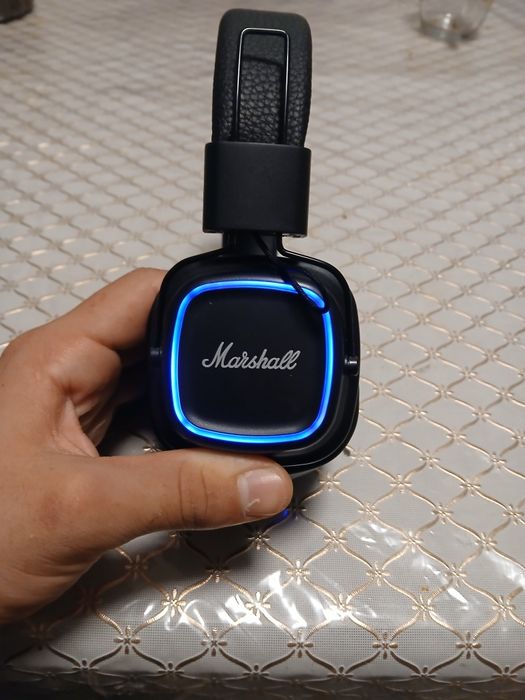 Аксессуары наушники