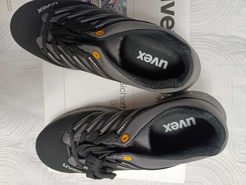 Adidași / Pantofi de protecție Uvex (Noi) mărimea 41