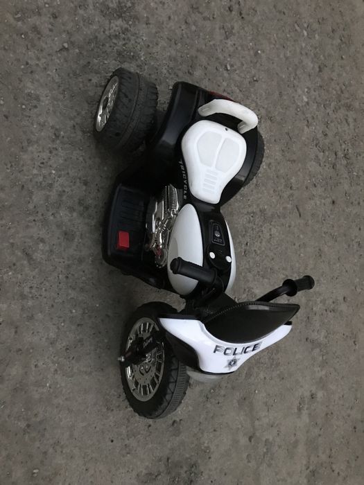 Tricicleta Electrica Police