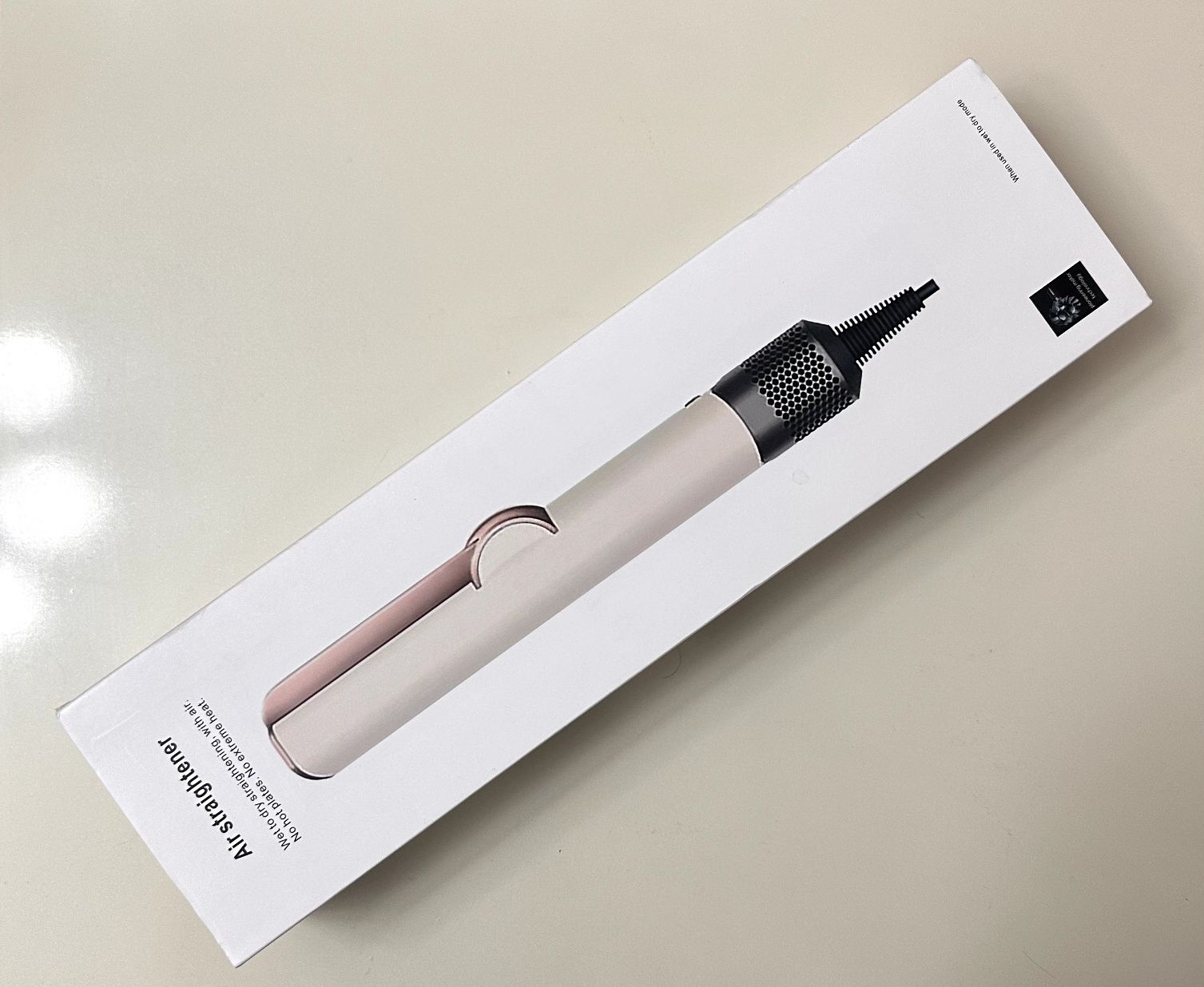Dyson airstrait sochni tog'irlovchi qurilma