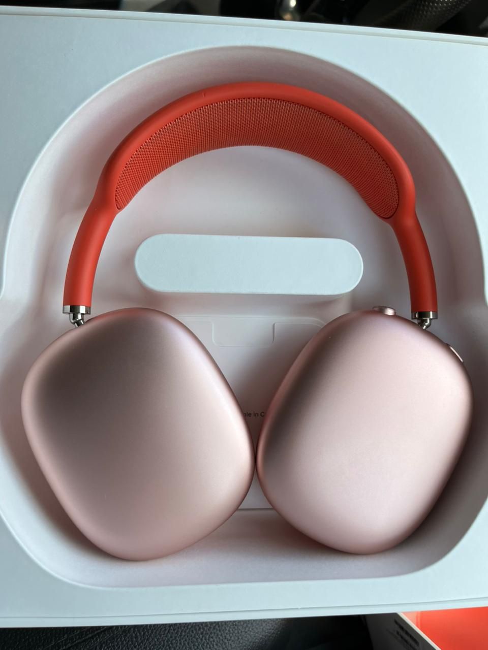 AirPods Max Pink