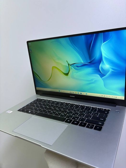Ноутбук Huawei — ваш надежный помощник для работы и учебы!