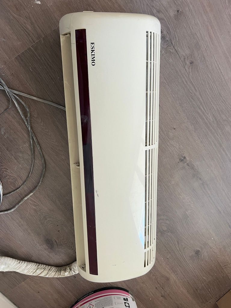 Vand Aer Conditionat