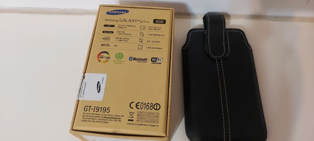 Телефон Samsung s4 mini