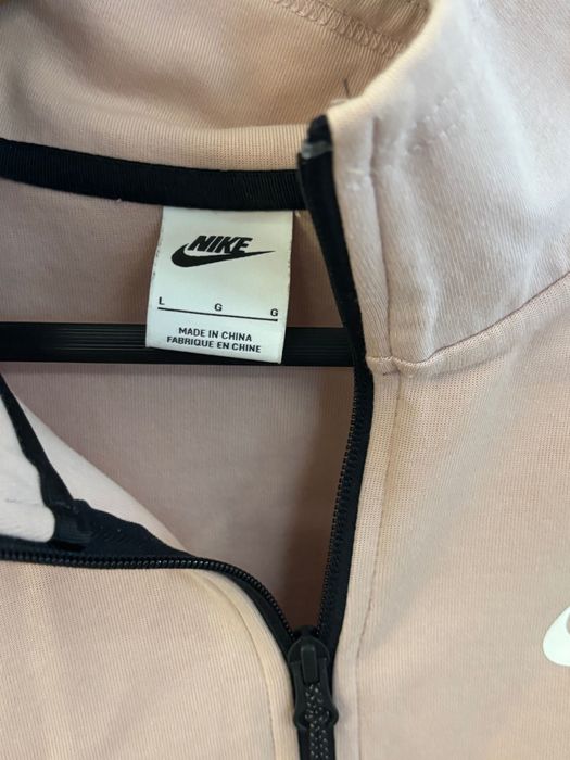 Дамски суичъри Nike, Pinko , Scotch & Soda, Banana Moon