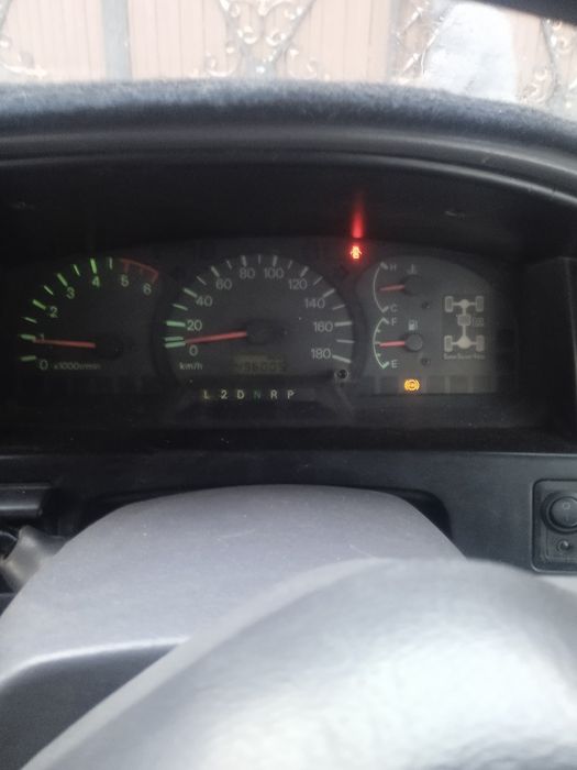 Продам mitsubishi delica