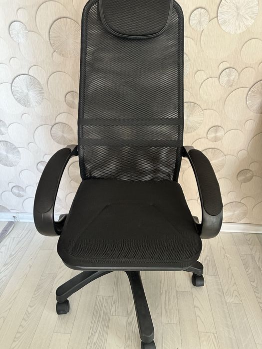 Компьютерное кресло