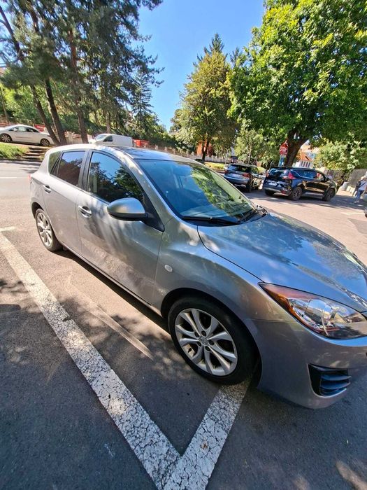 Mazda 3 facelift an 2010 impecabila