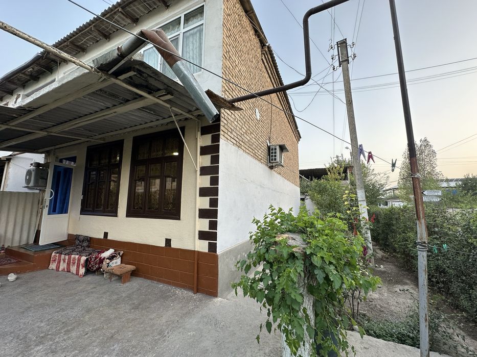 Dom sotiladi yangi obod 5/1 dom