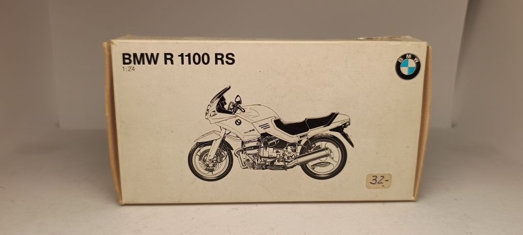 Machetă motocicleta BMW r1100rs 1/24 Minichamps