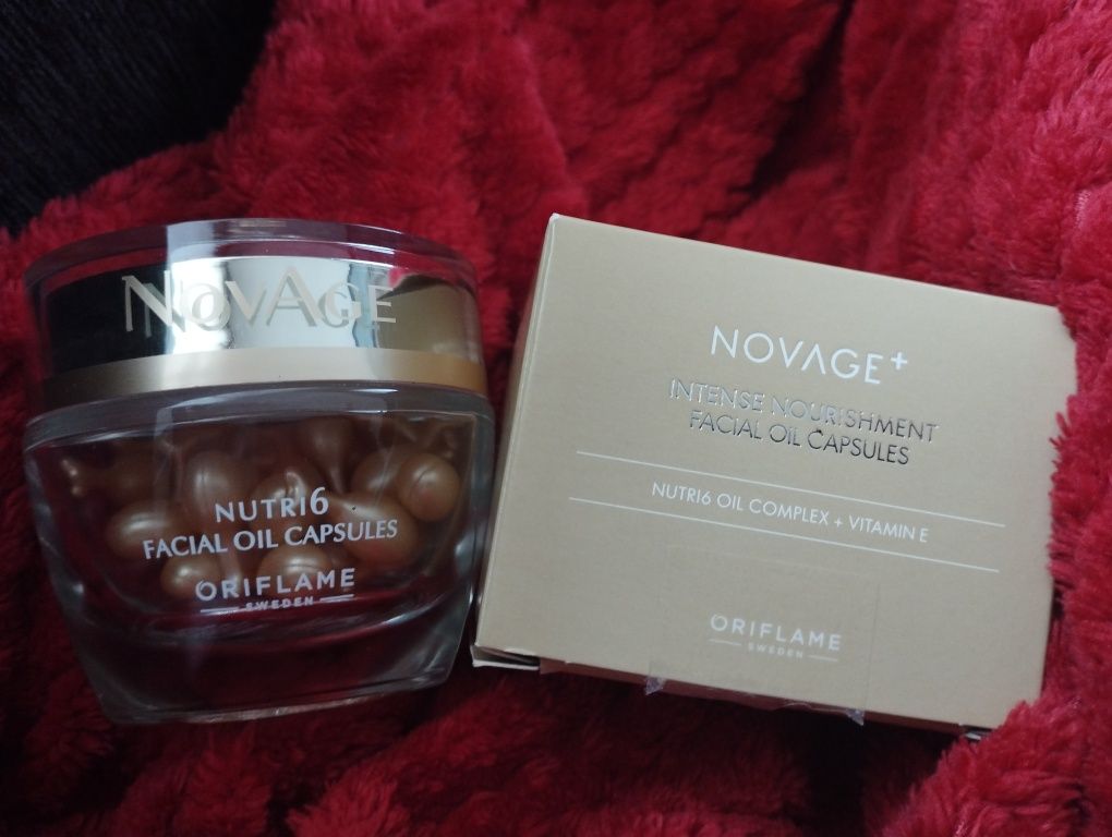 Oriflame Novage+Intense - капсули за лице