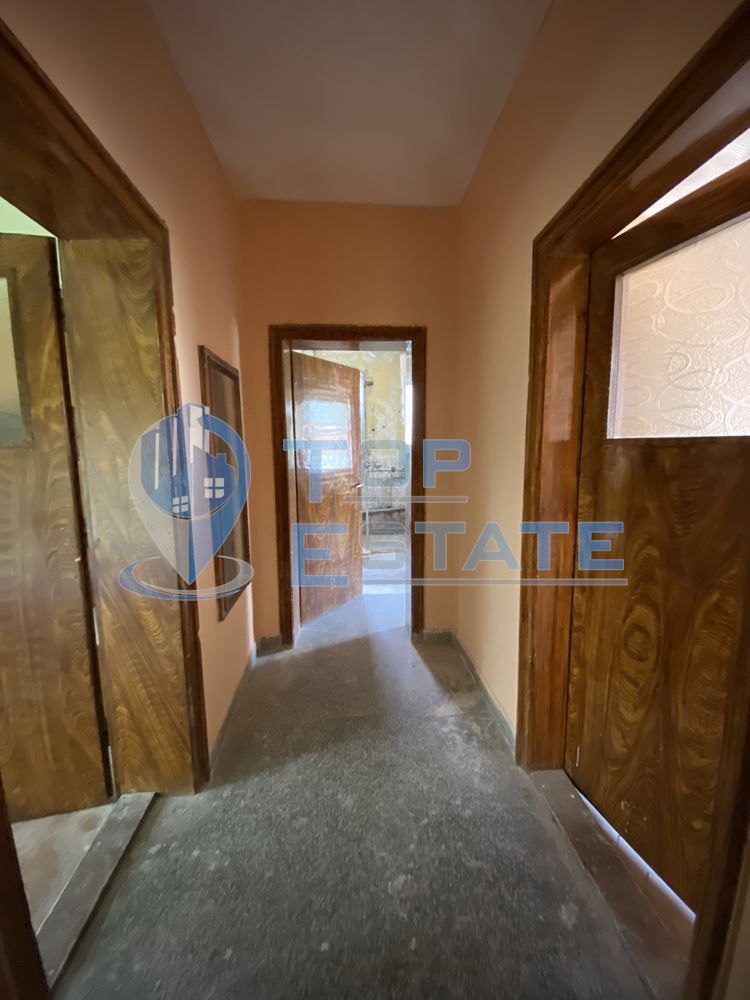 Продава се Многостаен апартамент в Павликени - 100 кв.м за 561 €/кв.м - Снимка #9