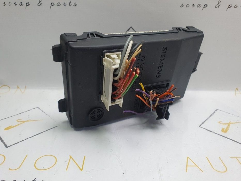 UCH modul RENAULT SYMBOL I (LB0/1/2_) [ 2001 - 2008 ] SIEMENS U118522003 OEM 8200103749B