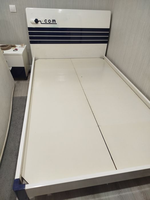 Кровать полуторка