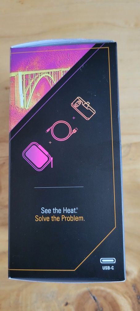 Camera cu termoviziune, FLIR ONE PRO, sigilată