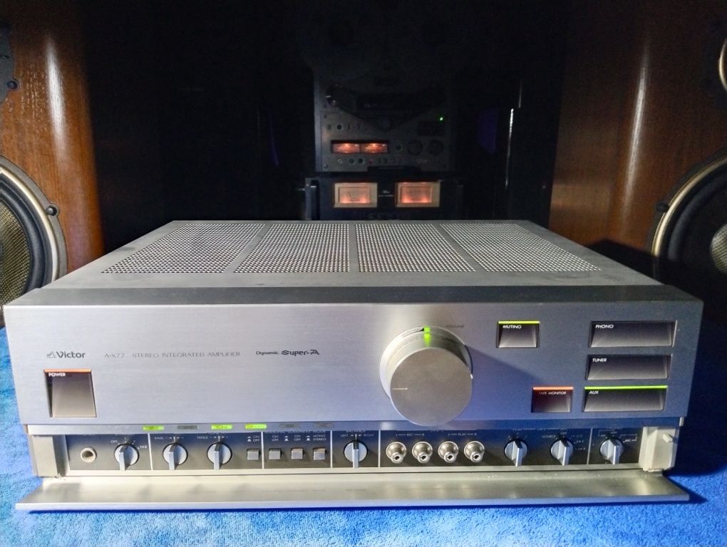 VICTOR/JVC A-X77 стерео усилитель