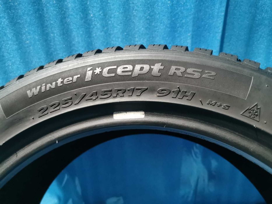 225 45 17 hankook m+s 2 buc