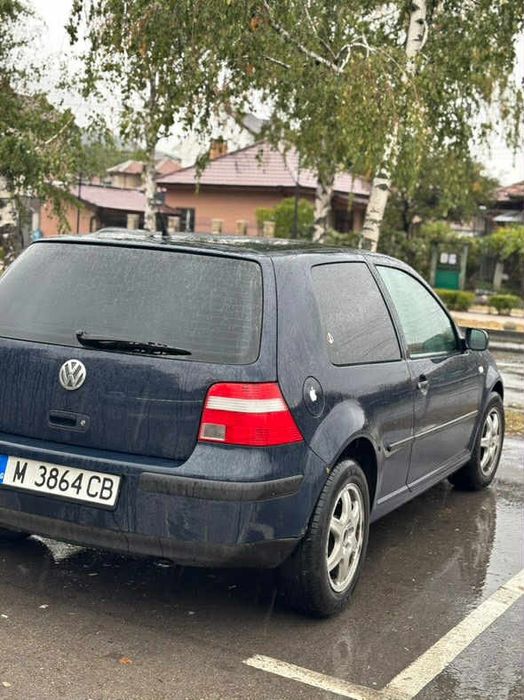 Фолксваген голф 4 ,1.4 , 80 конски сили