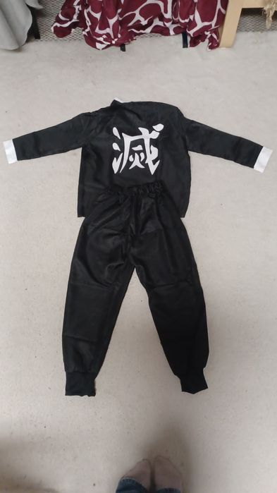 Demon Slayer Zenitsu Agatsuma Cosplay