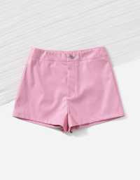 Къси розови панталони