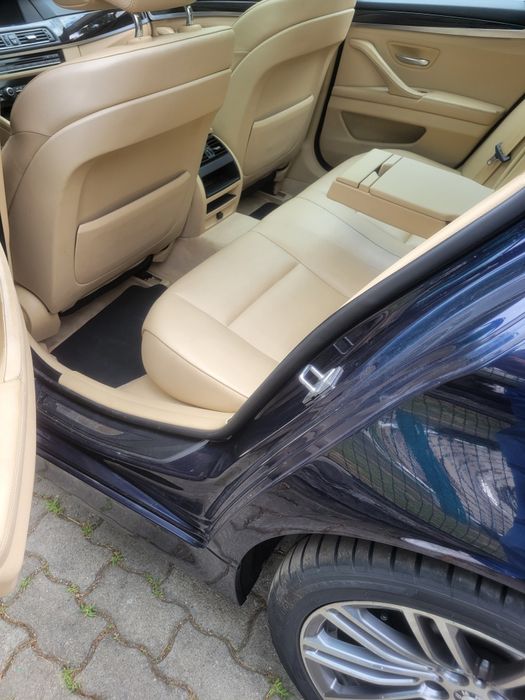 BMW 520i - 184 Cp - piele - panoramic