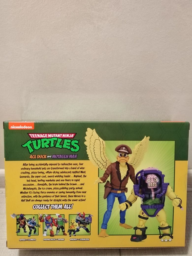 NECA Teenage Mutant Ninja Turtles - Ace Duck & Mutagen Man