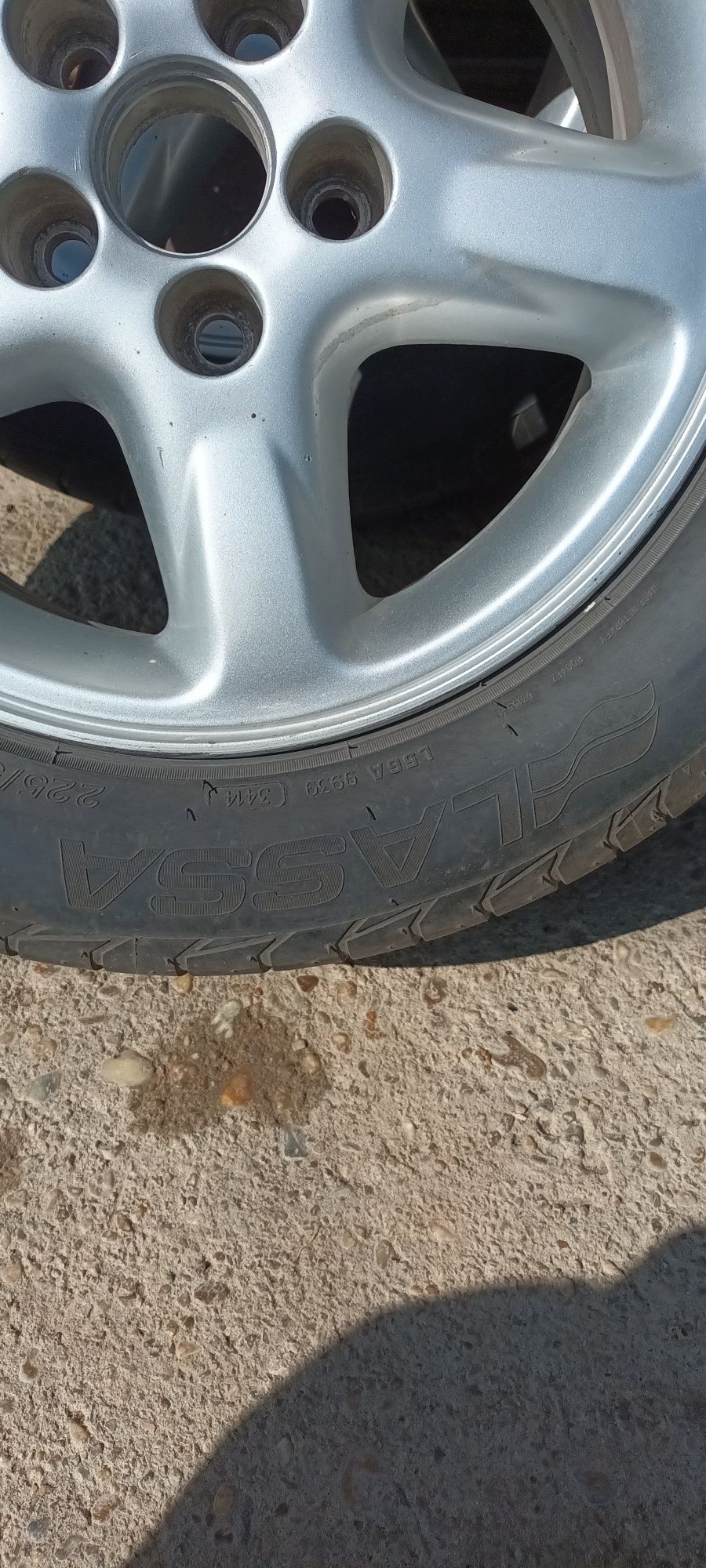 Оригинални джанти за Toyota RAV 4 с гуми Lassa Phenoma 225/55 R16