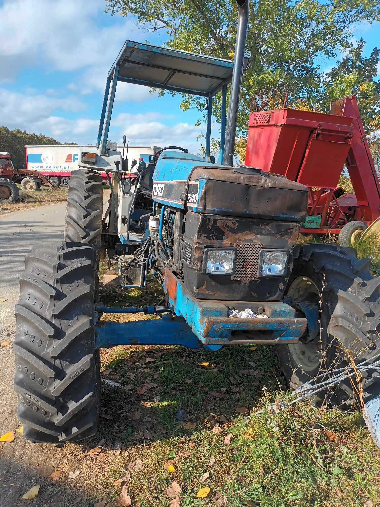 2 tractoare ford plus landini