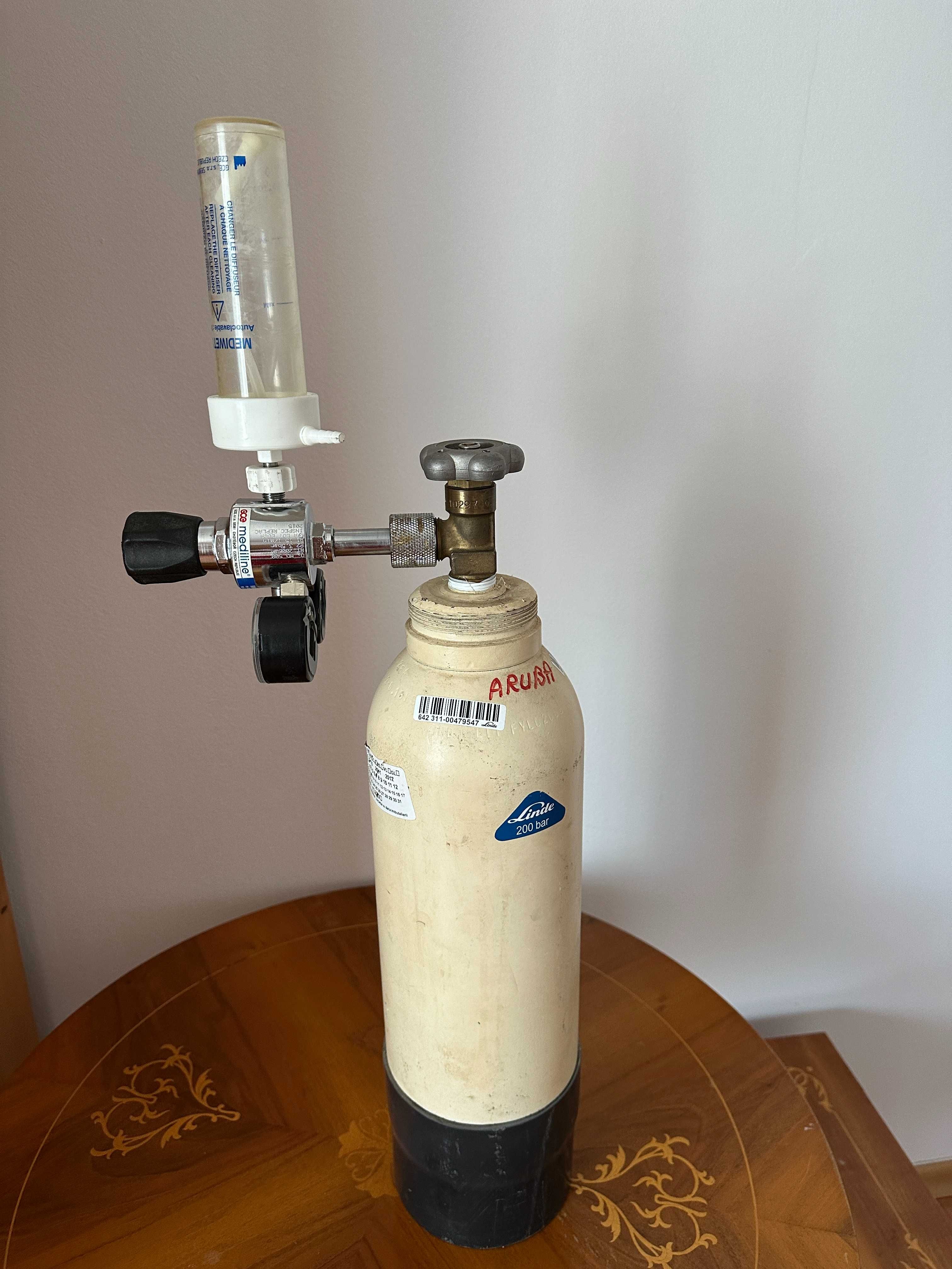 Tub oxigen cu reductor medical și umidificator 5L Linde