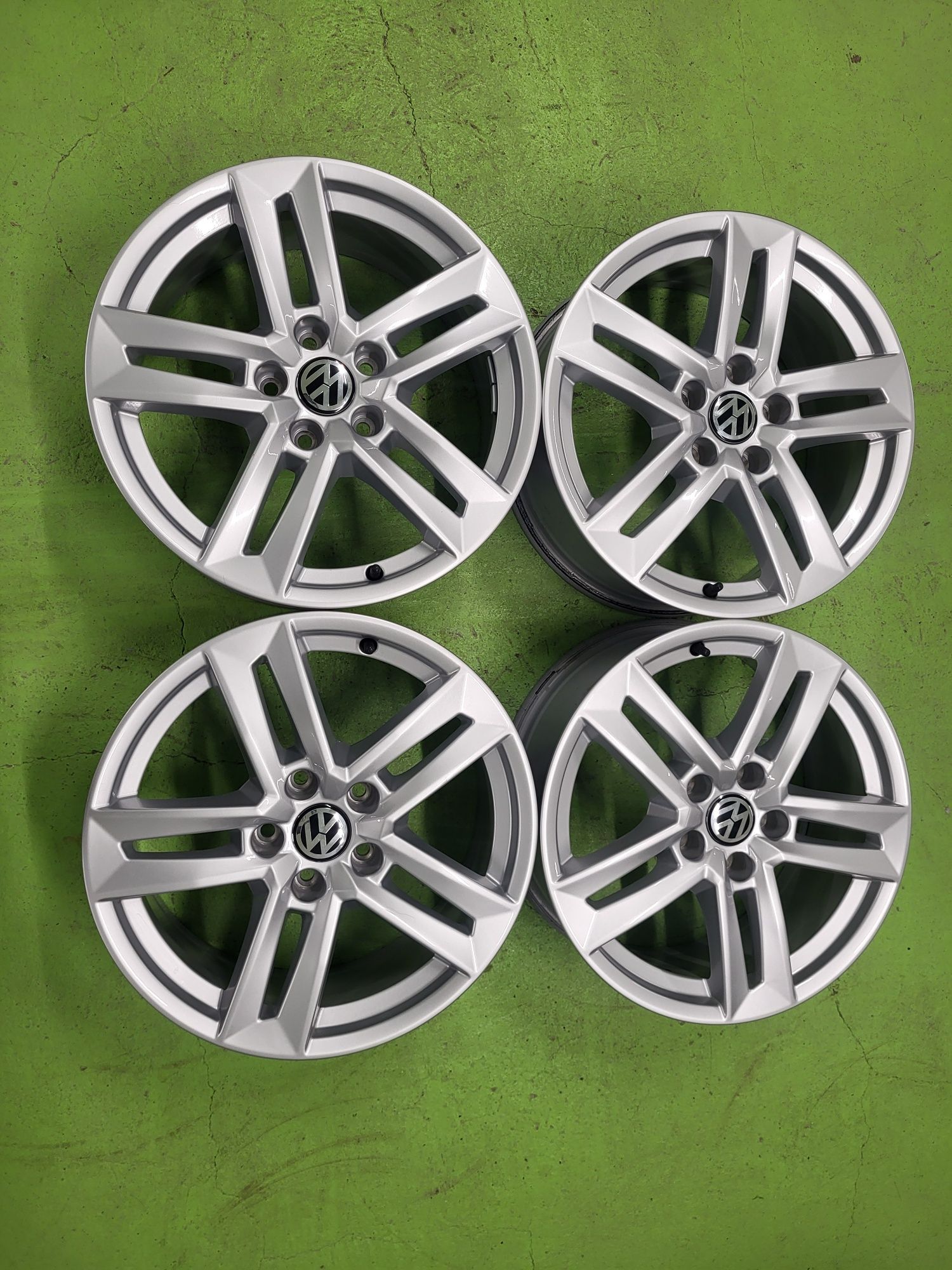 17 5x112 Vw Golf 5 6 7 Touran Caddy Passat 5х112