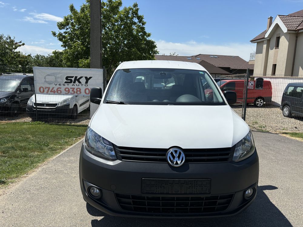 Vw cady 1.6 tdi 105 cp  posibilitate rate