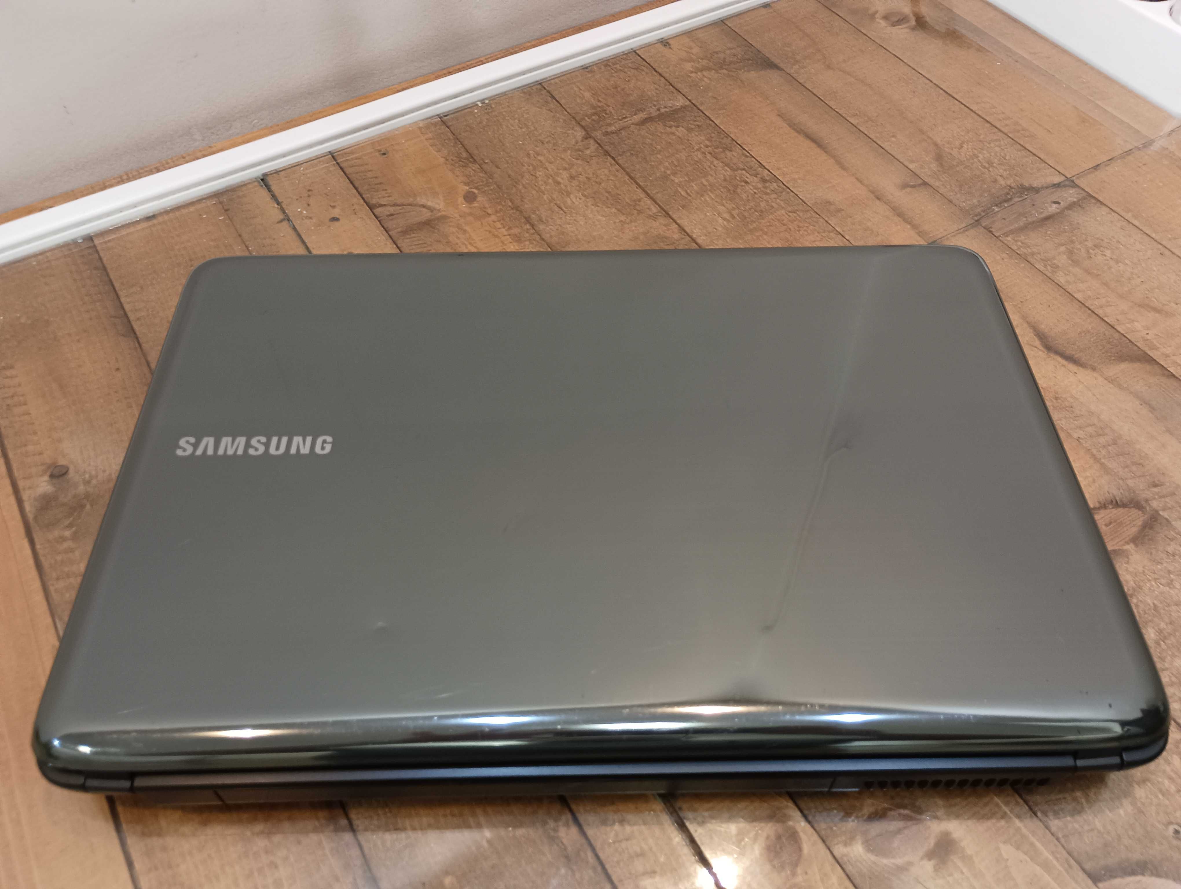 Лаптоп Samsung R540 P6100