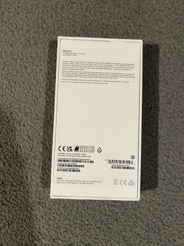 Iphone 13 Перфектен