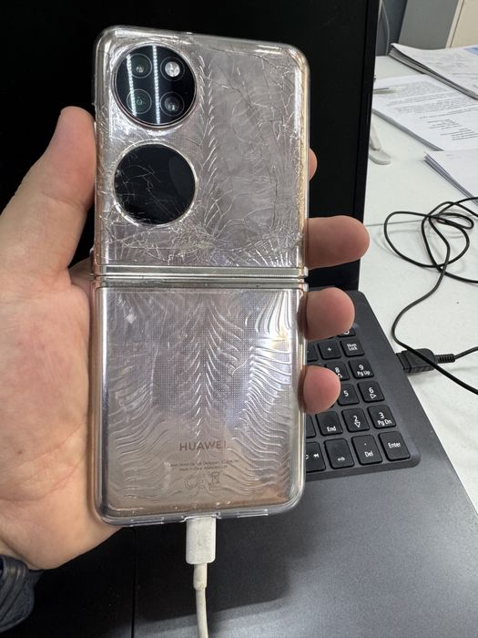 Huawei P50 Pocket (Premium Edition) 12/512гб