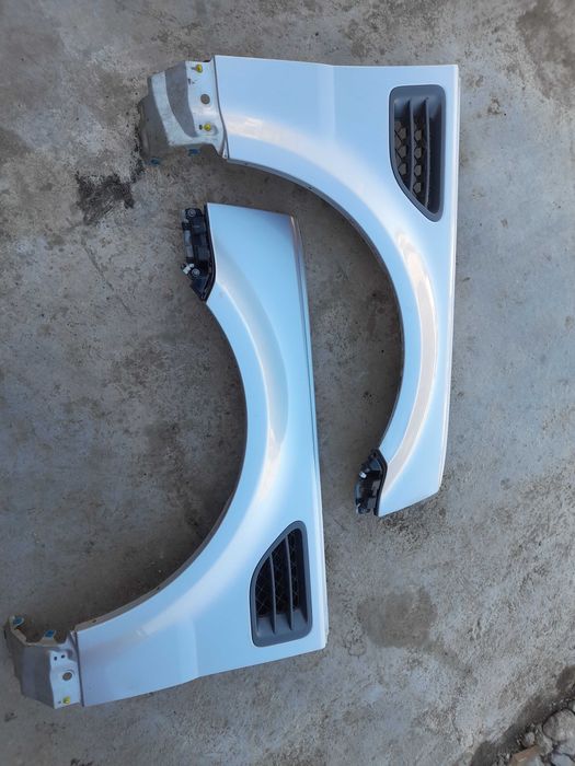 Aripa fata stanga dreapta range rover sport