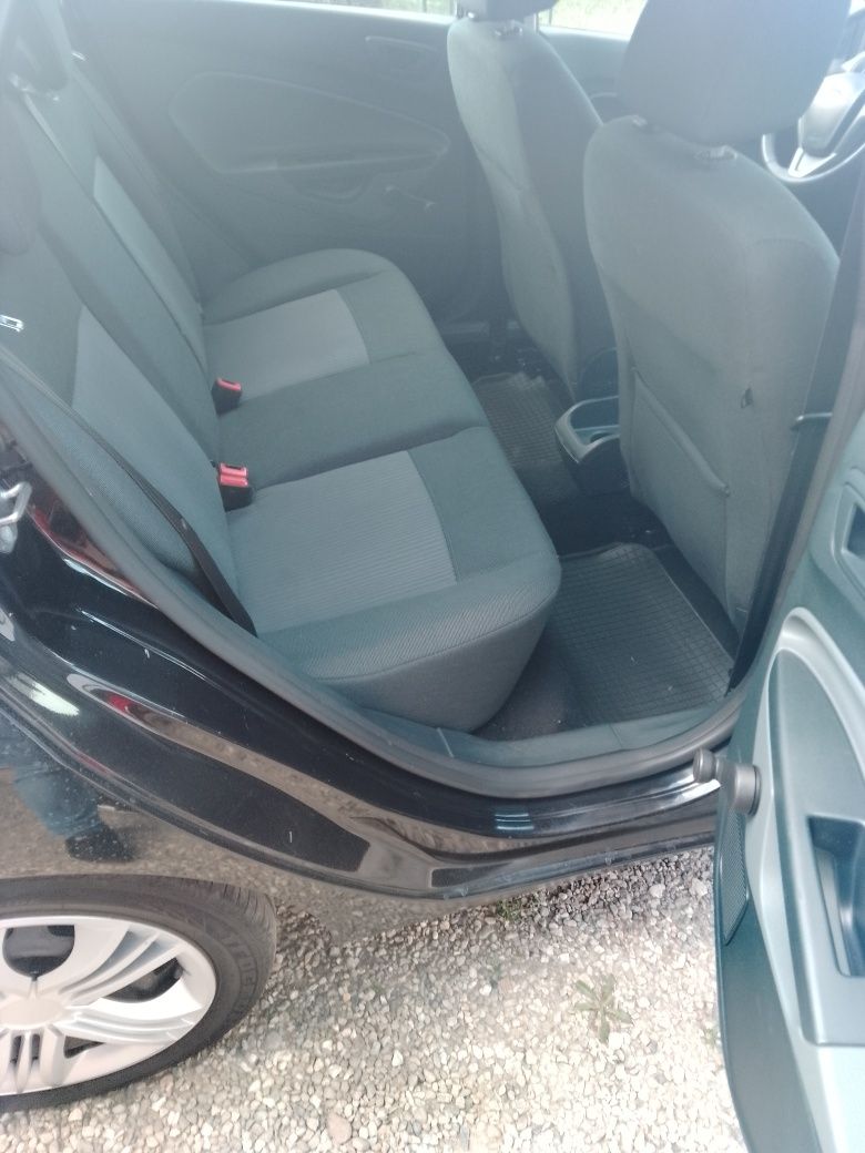 Ford Fiesta 2011