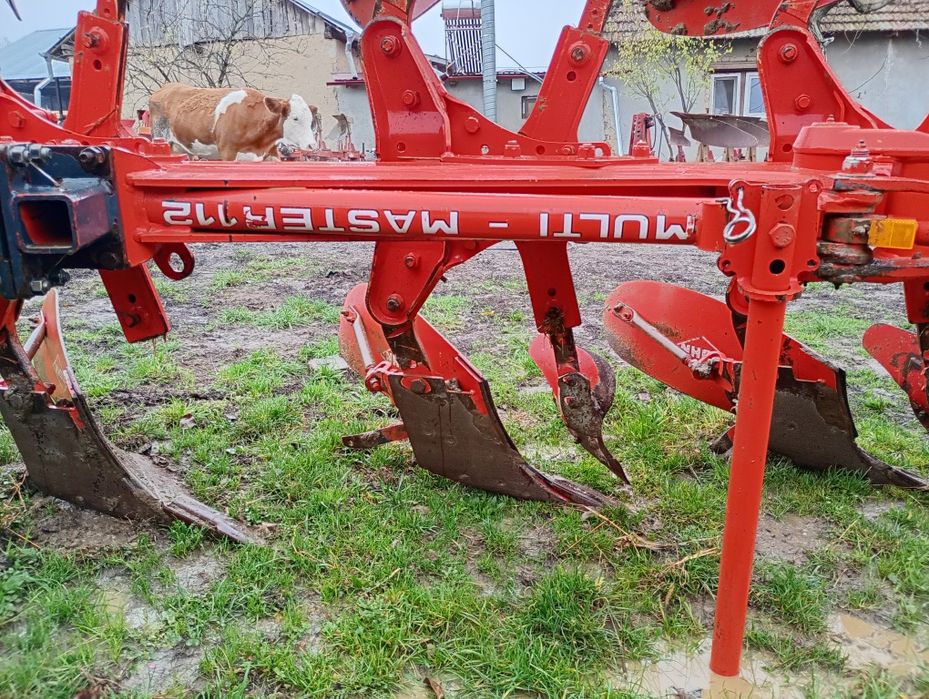 Plug reversibil 4 brazde Kunh Multi Master 112