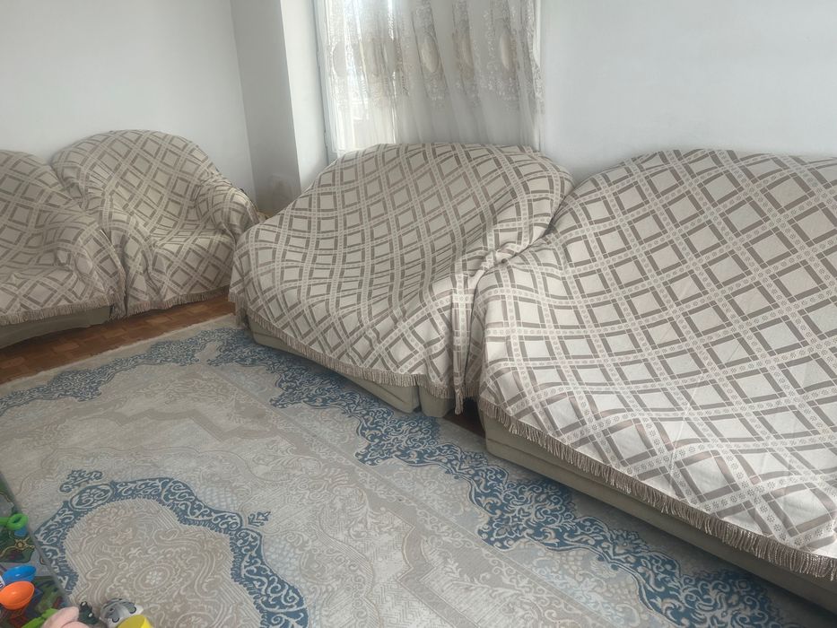Диван 1 малый и кресла 2 шт б/у