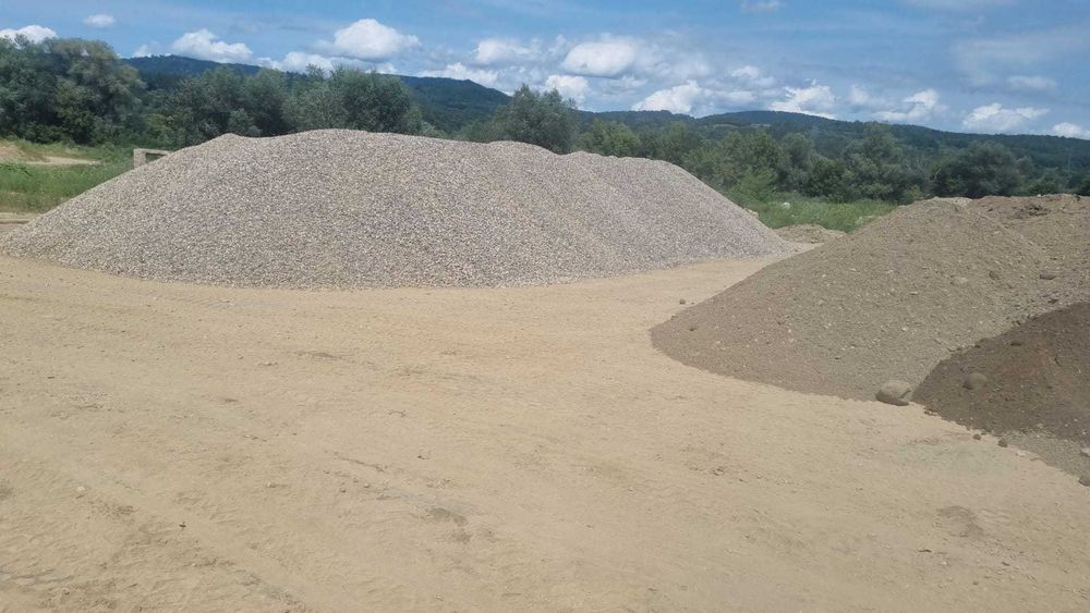 Vind sorturi agregate minerale de balastiera