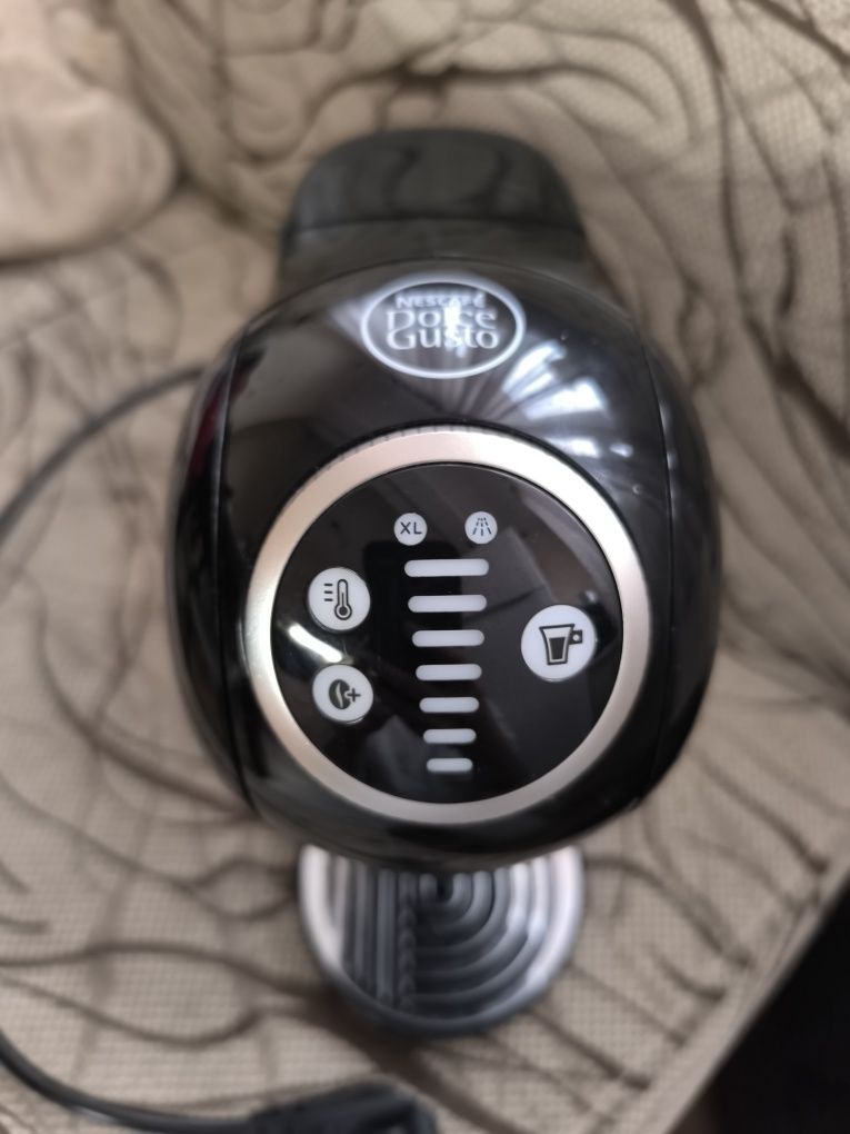 Кафемашина Dolce Gusto Genio
