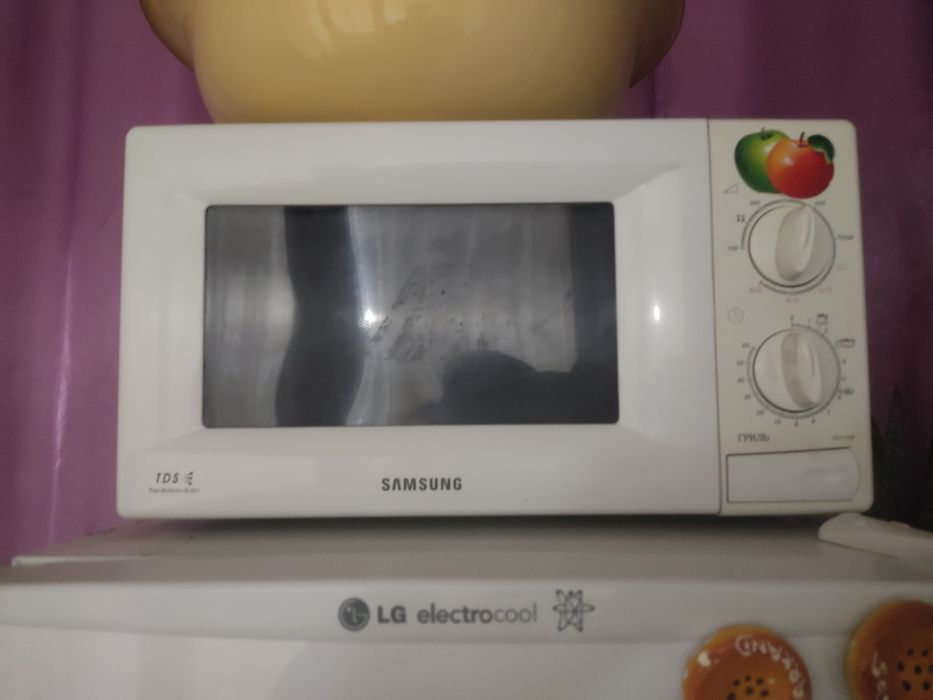 Mikravolnovka   samsung