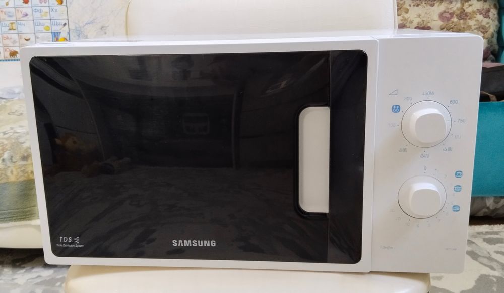 Микроволновка Samsung